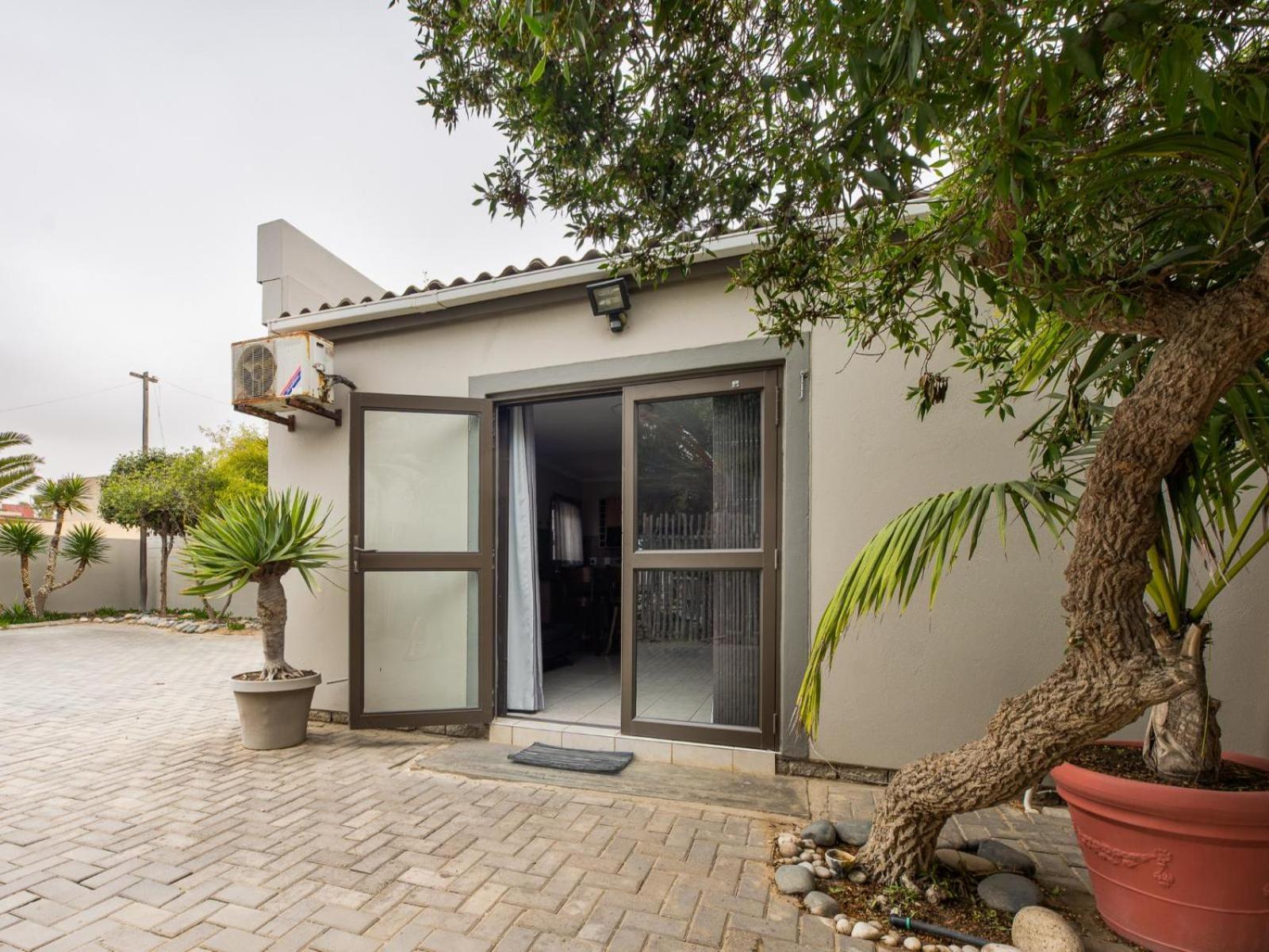 Guesthouse Fischreiher B&B Swakopmund Exterior photo